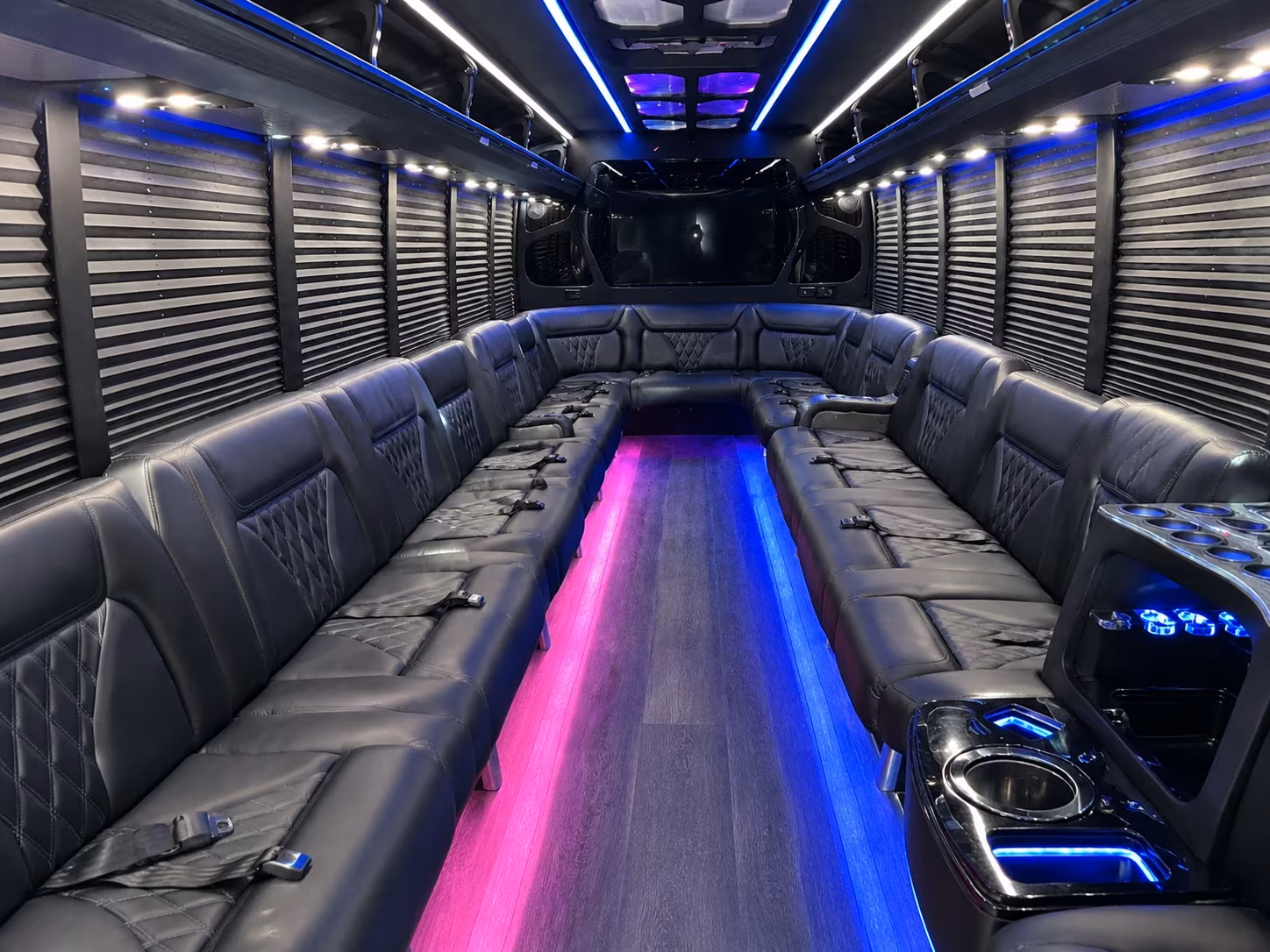 Lauderhill Winery Tour & Pub Crawl Transportation