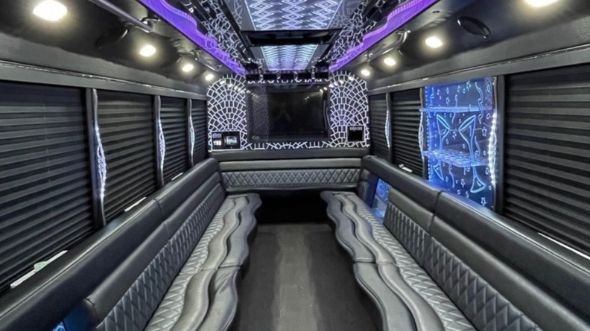 miami gardens 20 passenger party bus rental
